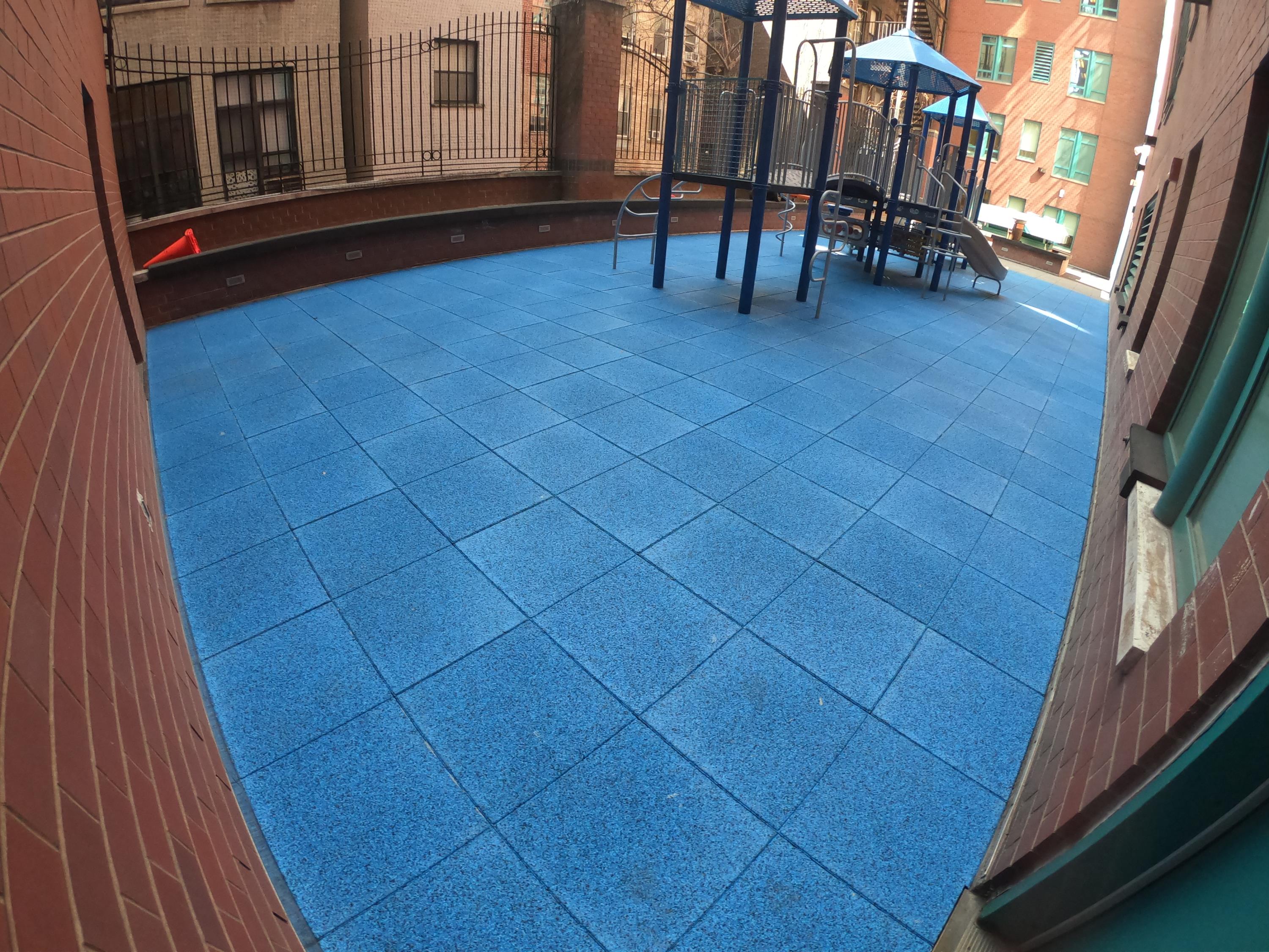 UNITY Surfacing - 2in TPV Top Tiles on SCA Rooftop Playground in NYC (1b)