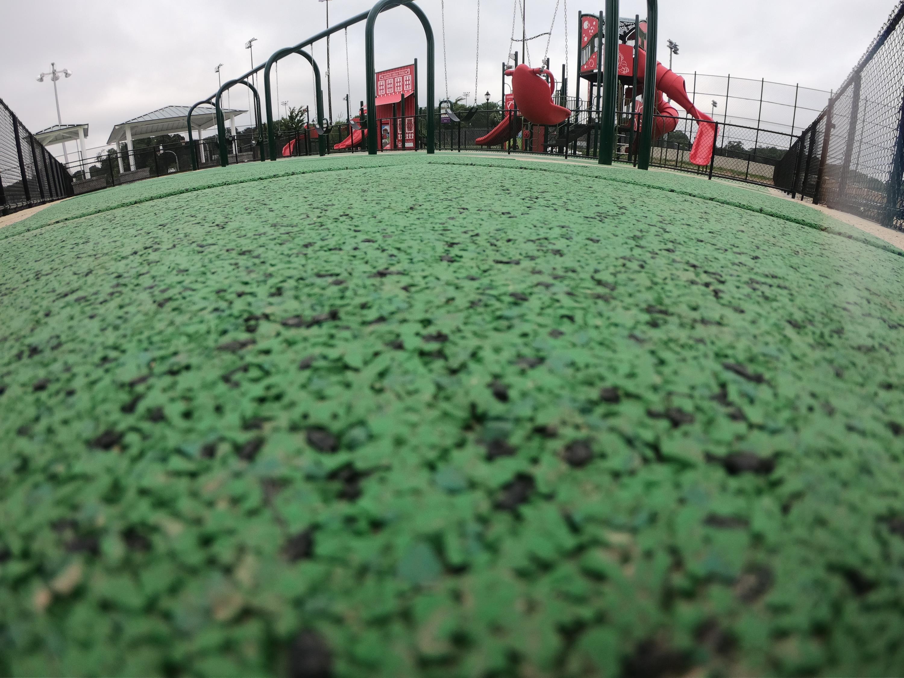 UNITY Surfacing - TOH Park Playground Image 9c