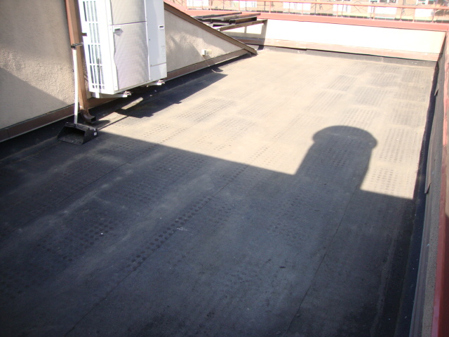 Ballast Rubber Pavers Using Custom Blended Colors c