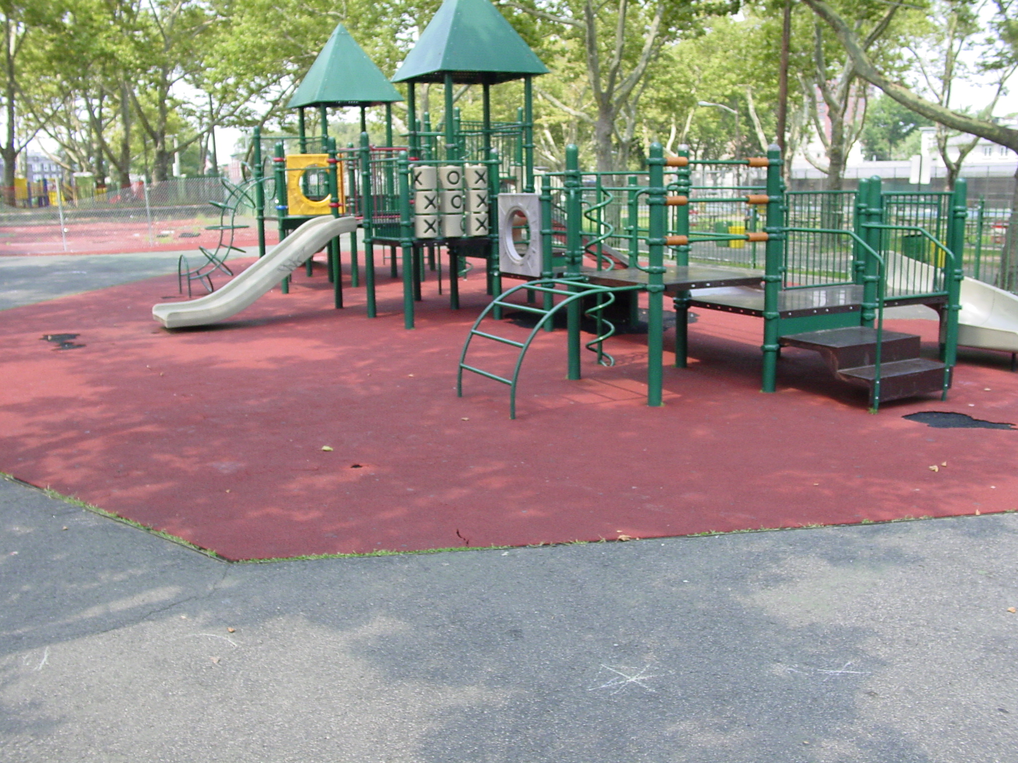 Large Public Park with Multiple Playgrounds Using Designs i