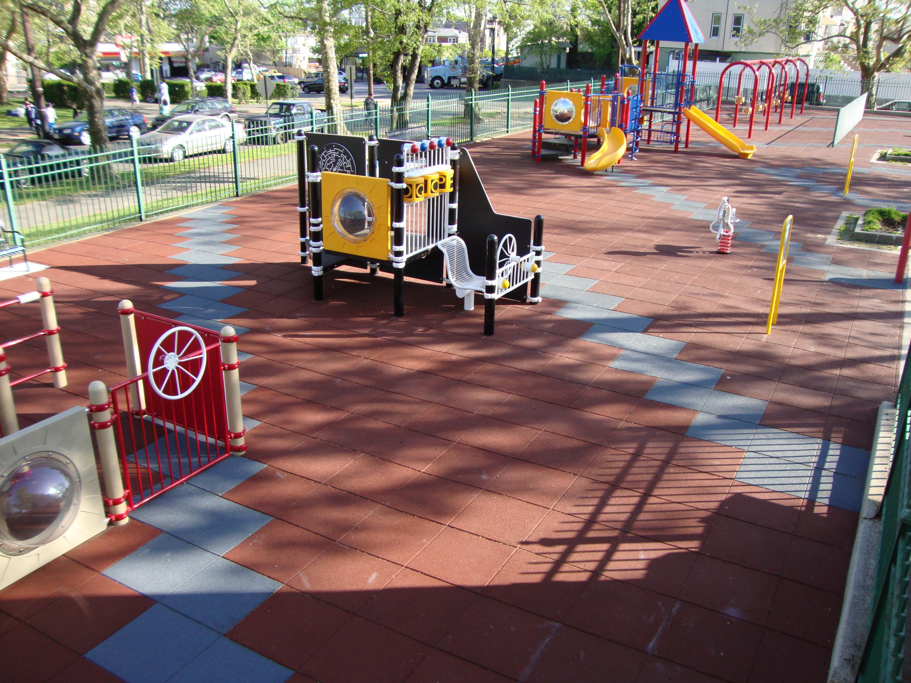 Large Public Park with Multiple Playgrounds Using Designs l