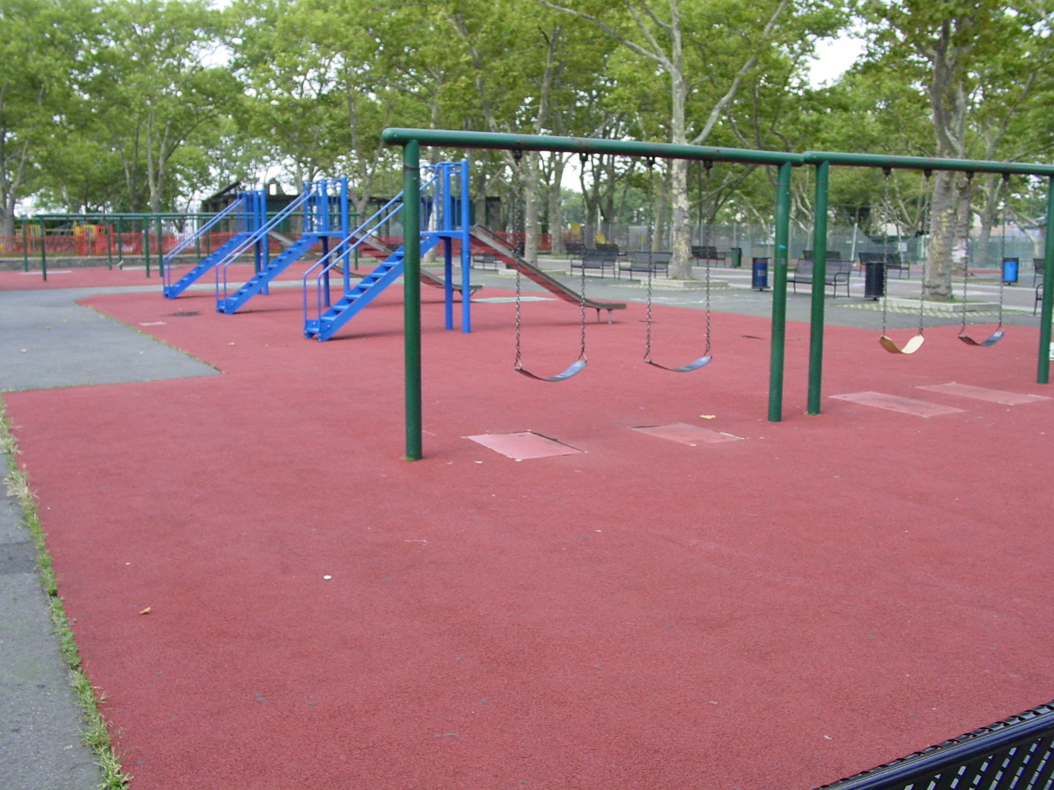 Large Public Park with Multiple Playgrounds Using Designs o